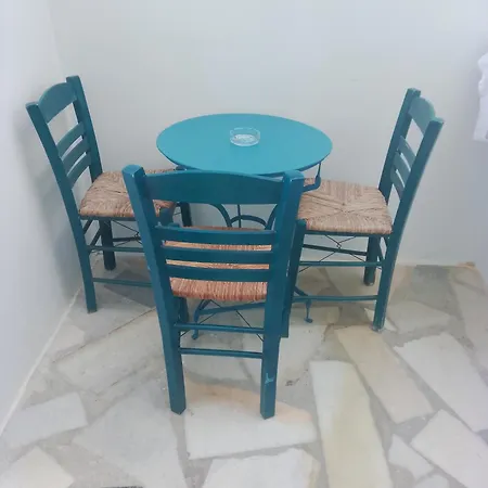 Polemis 2* Αγία Άννα