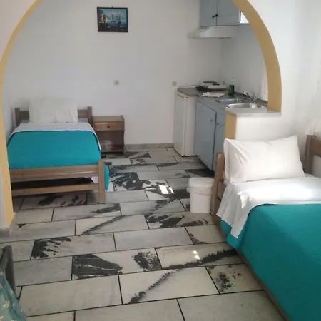 Ξενοδοχείο με διαμερίσματα Polemis