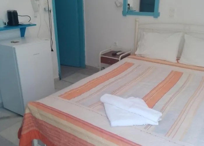 Polemis Апарт-отель