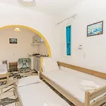 Polemis Aparthotel Agia Anna (Naxos)