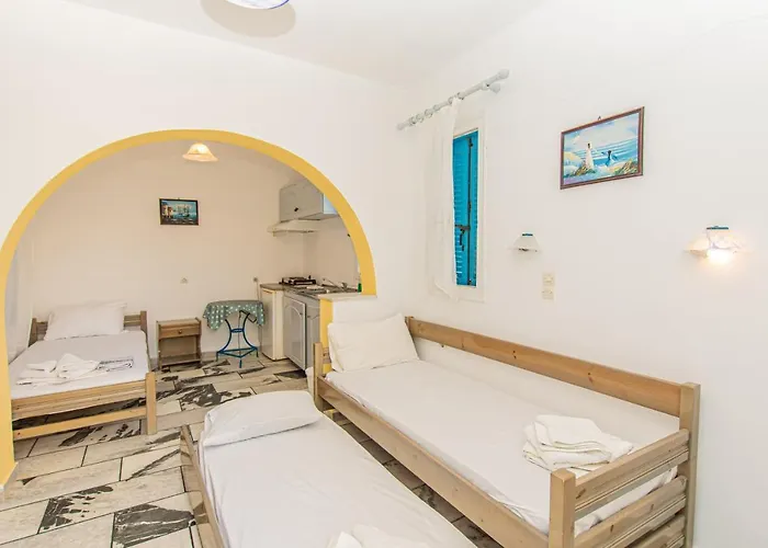 Polemis Aparthotel Agia Anna (Naxos)