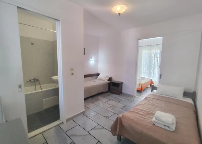 Aparthotel Polemis 2*