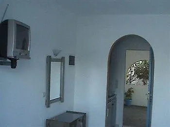 Aparthotel Polemis 2*